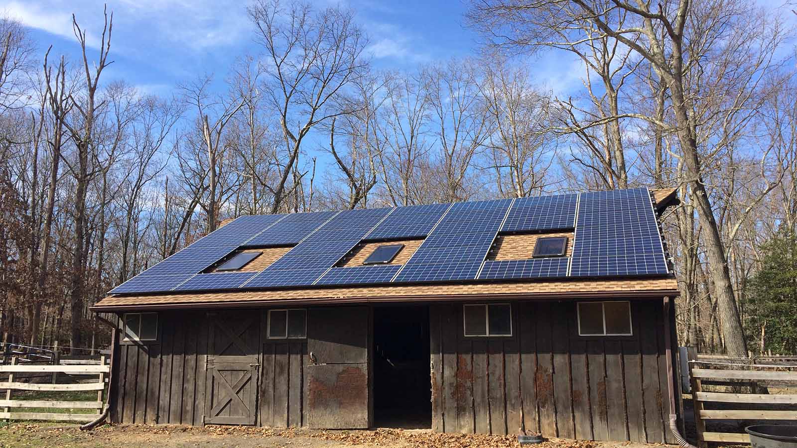 Roof mounted solar panels on a barn